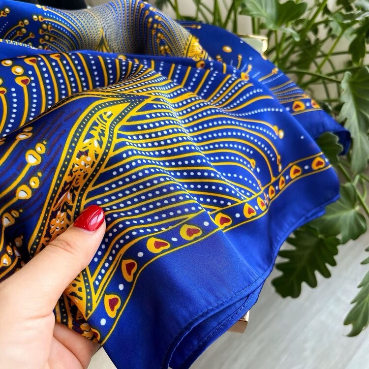 Mavira Silk Şal - Görsel 3