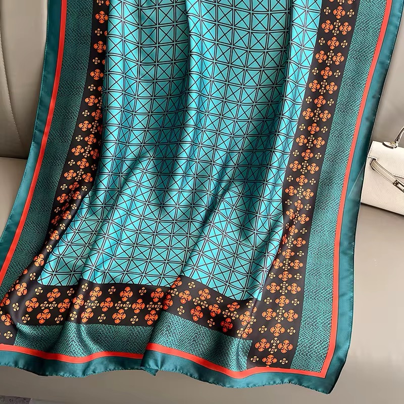 Midnight Silk Şal - Görsel 2