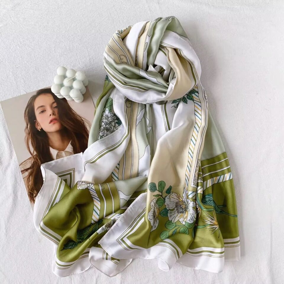 Lunaria Olive Silk Şal